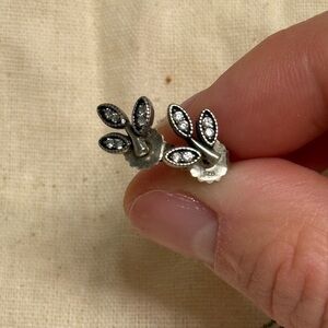 Pandora Silver Leaf Earring